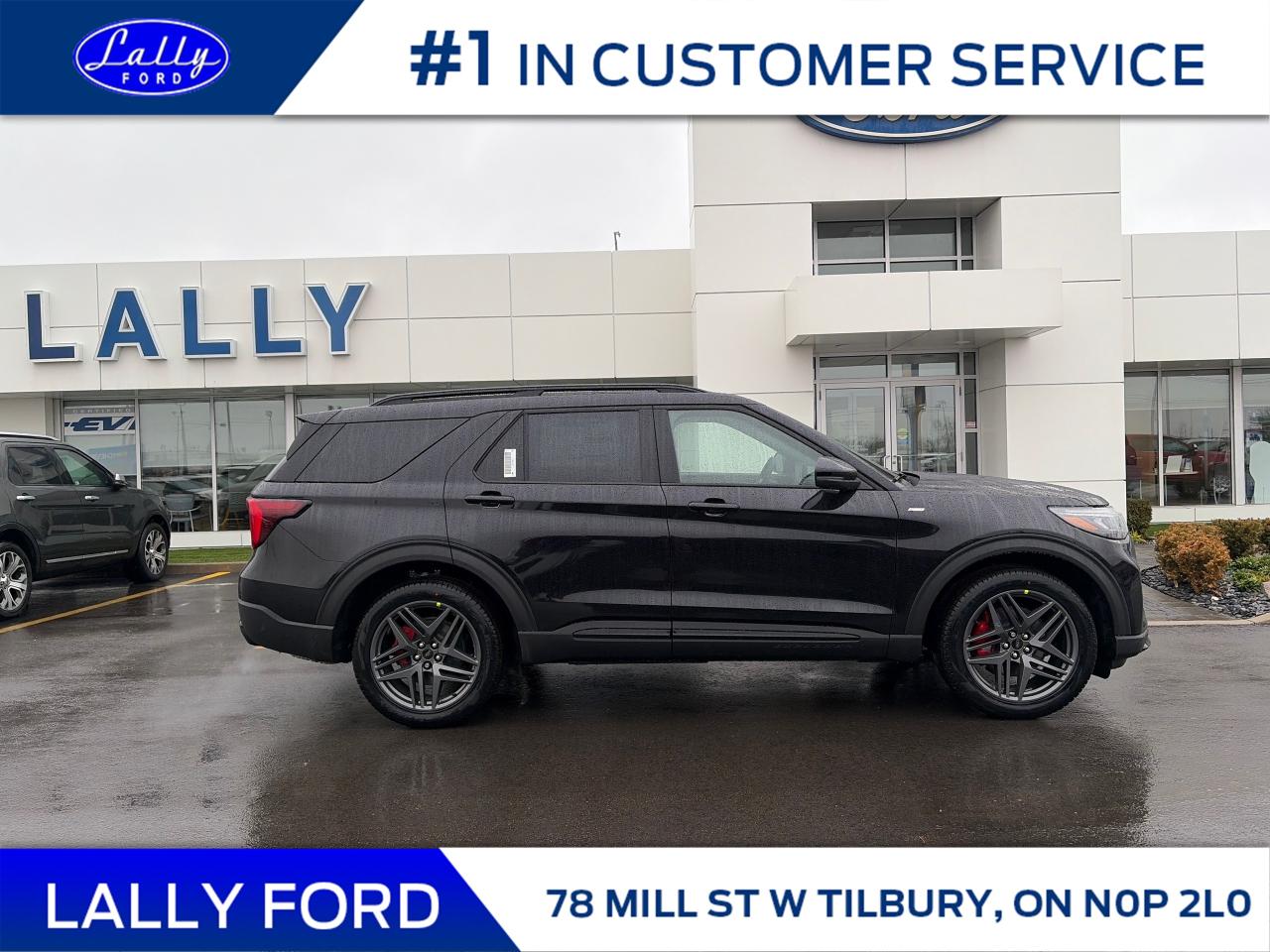 2026 Ford Explorer ST-Line Photo