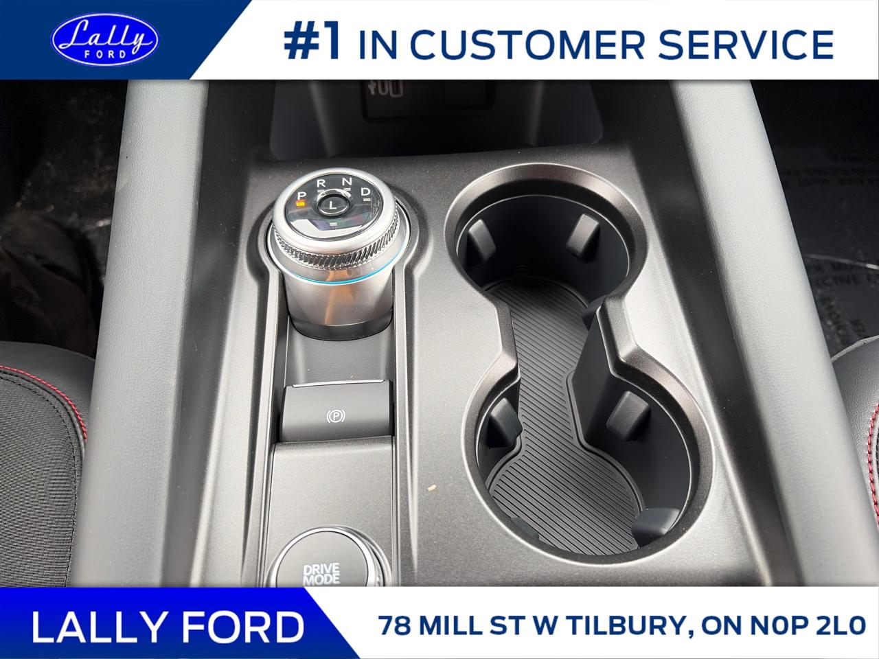 2026 Ford Explorer ST-Line Photo