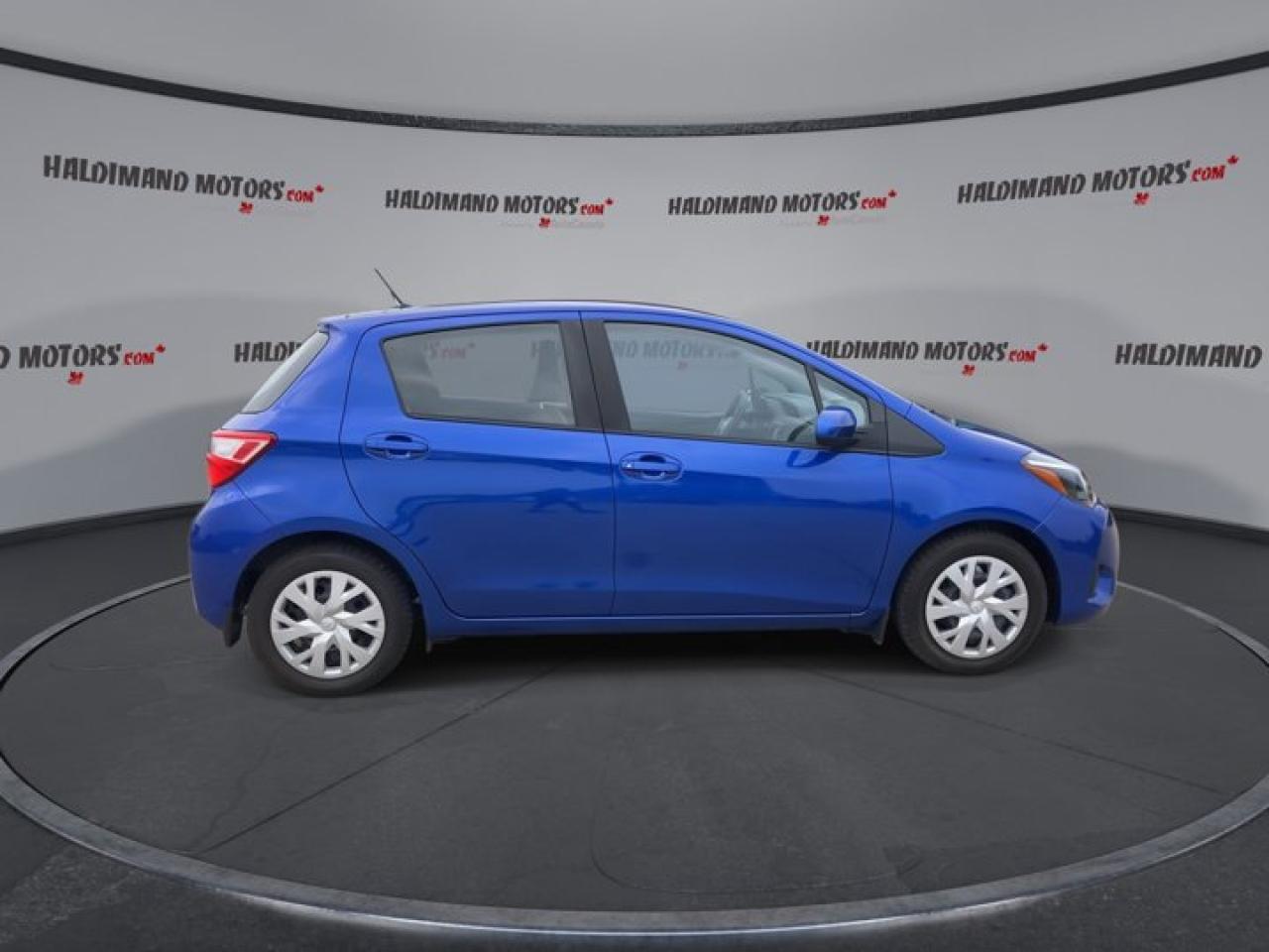 2018 Toyota Yaris HATCHBACK LE Photo