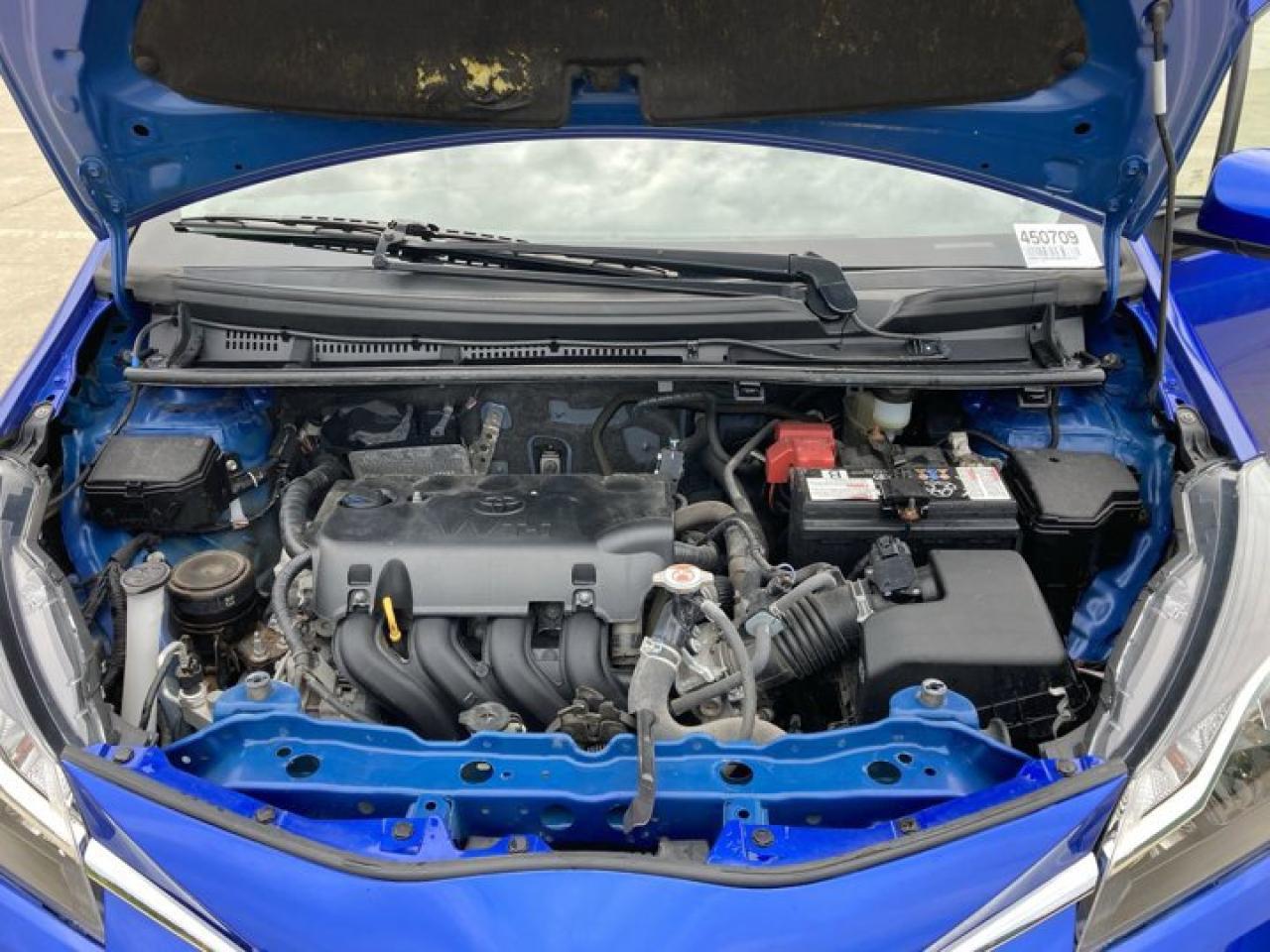 2018 Toyota Yaris HATCHBACK LE Photo