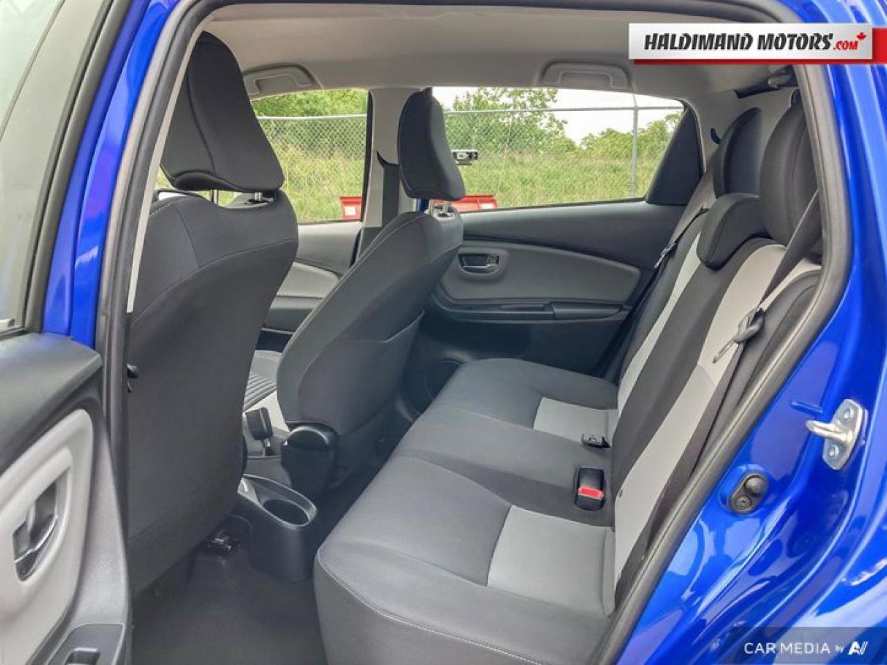 2018 Toyota Yaris HATCHBACK LE Photo