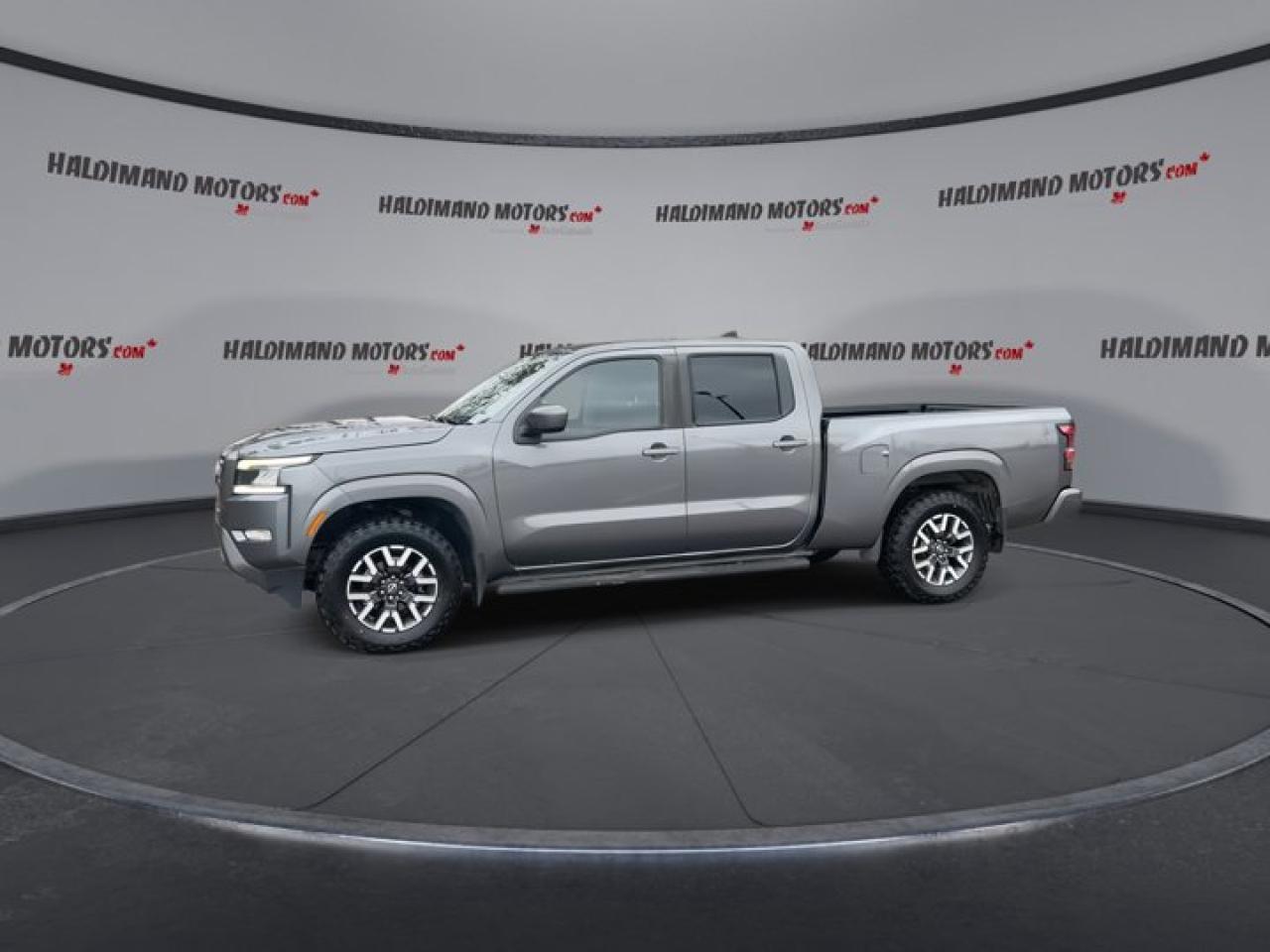 2022 Nissan Frontier SV 4X4 Photo