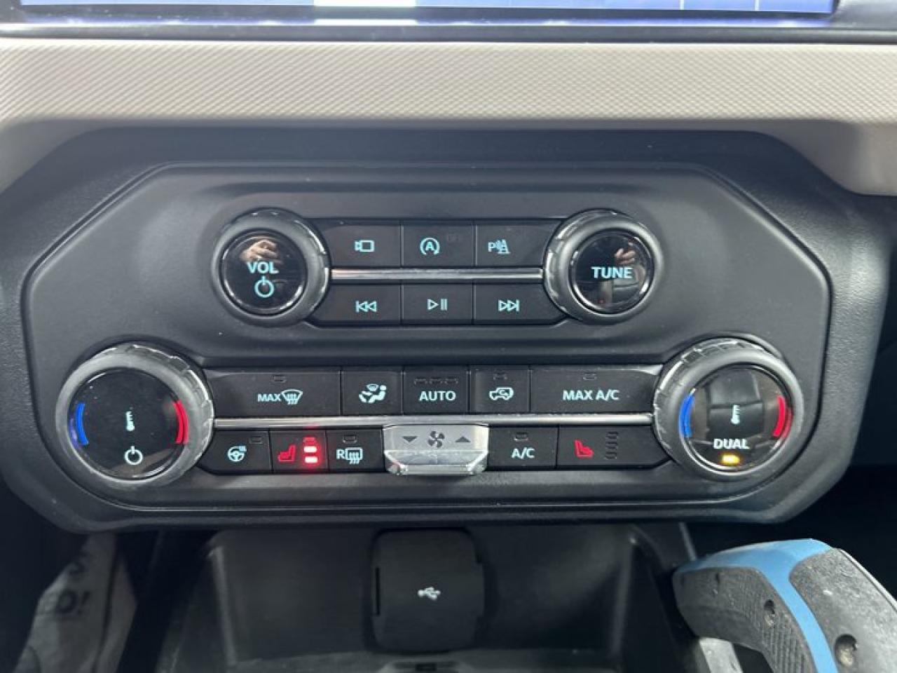 2022 Ford Bronco Wildtrak 4WD | Remote Start | Heated Seats | Leather Seats Photo