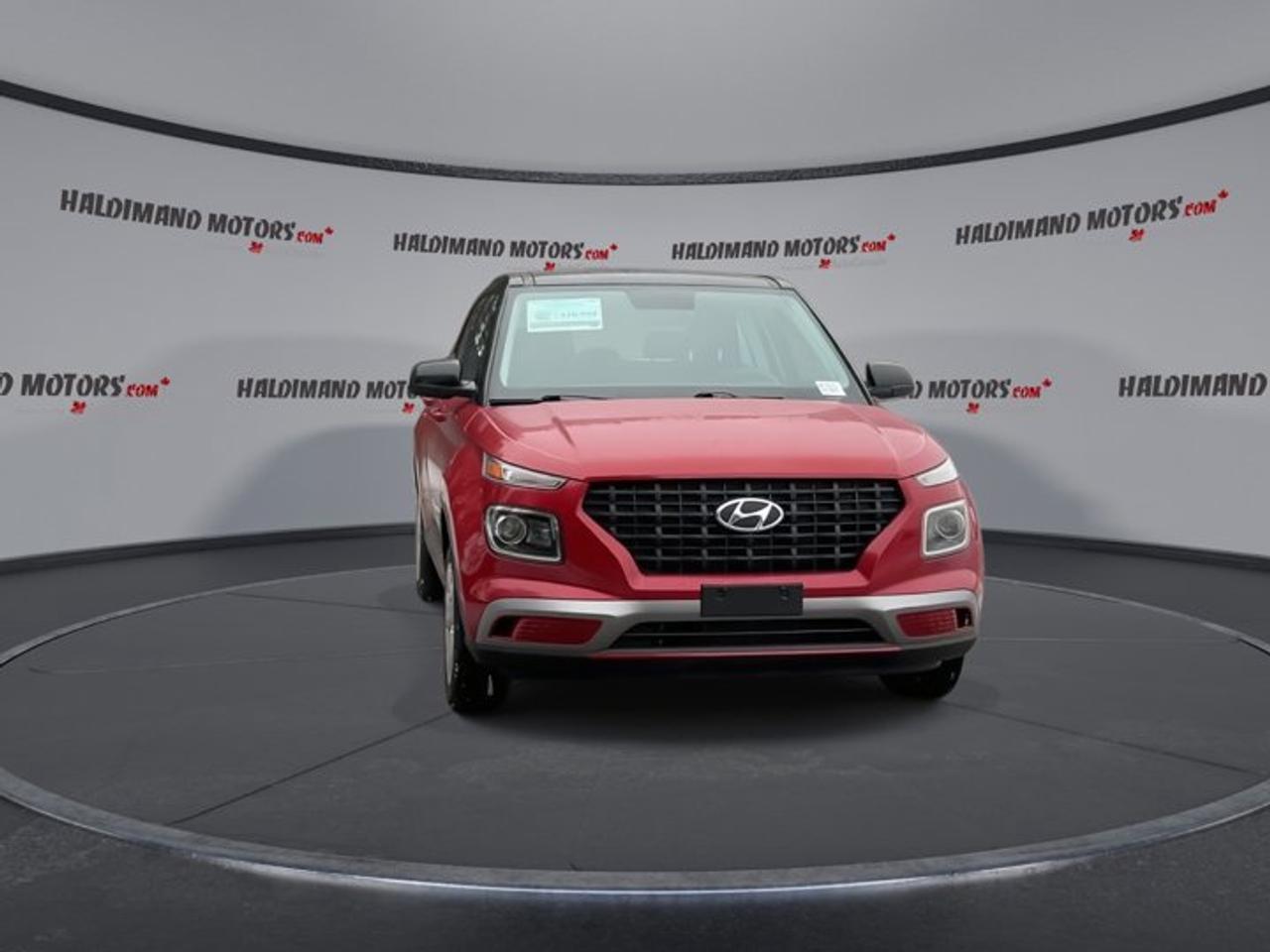 2021 Hyundai Venue Essential w/Two-Tone | One owner Photo