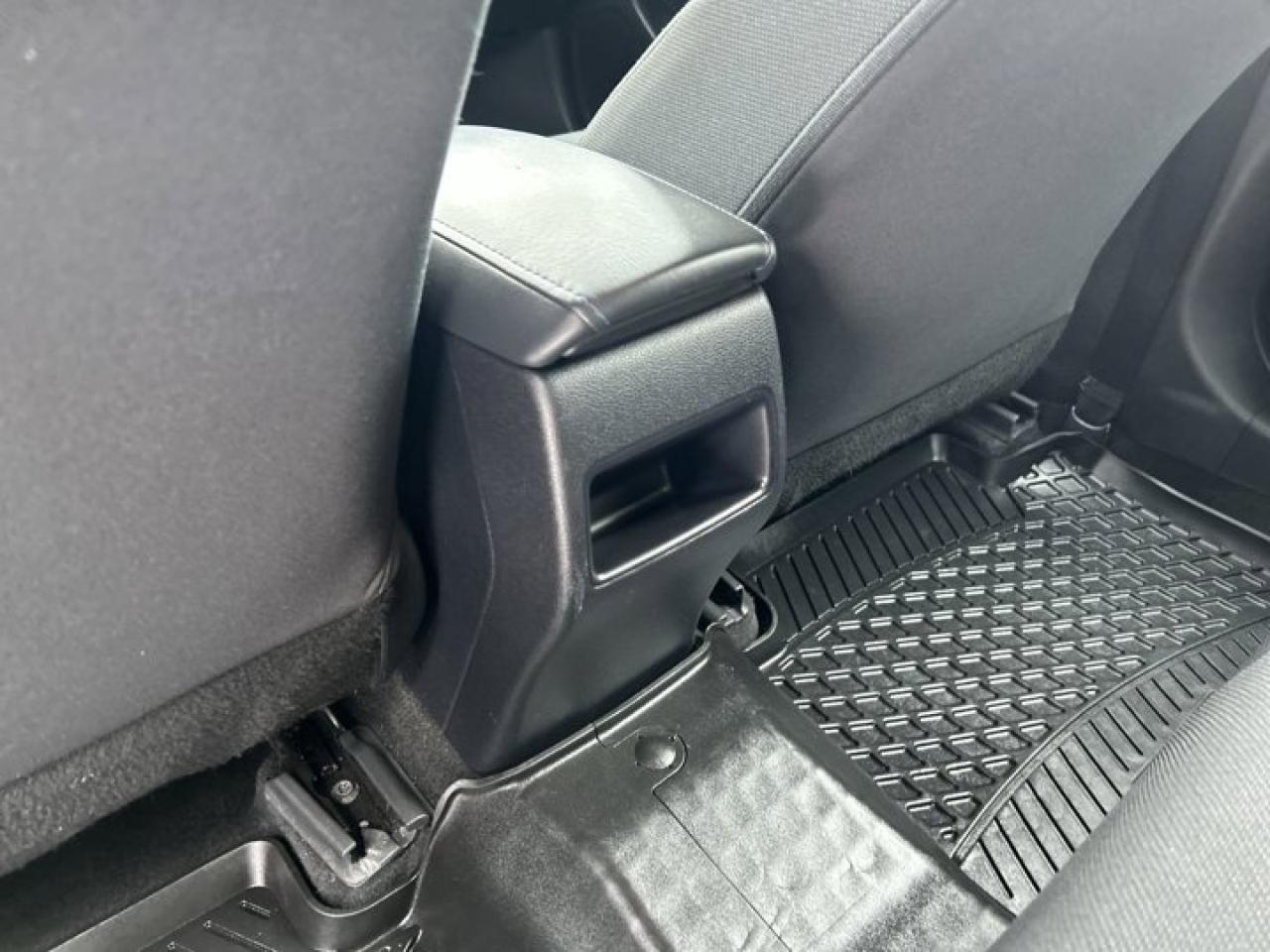 2022 Toyota Corolla SE Photo