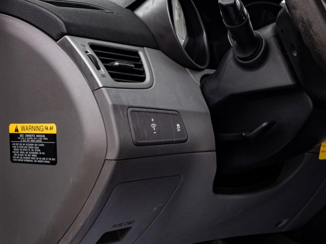 2015 Hyundai Elantra L Photo