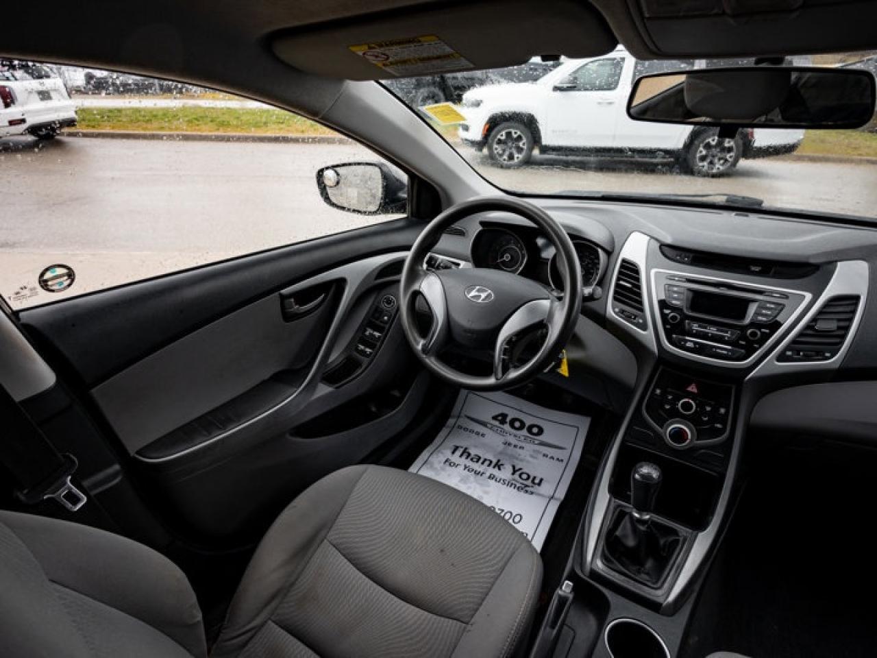 2015 Hyundai Elantra L Photo