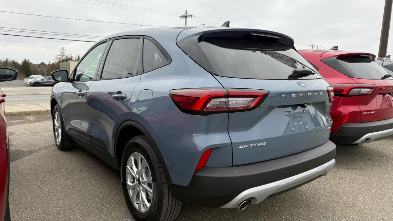 2026 Ford Escape Active® Photo5