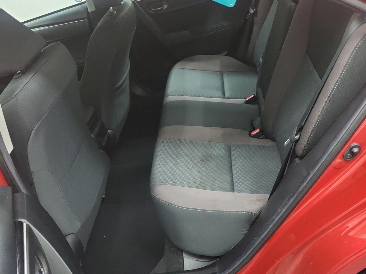 2018 Toyota Corolla LE  ONLEY 18100KMSR - Photo #3