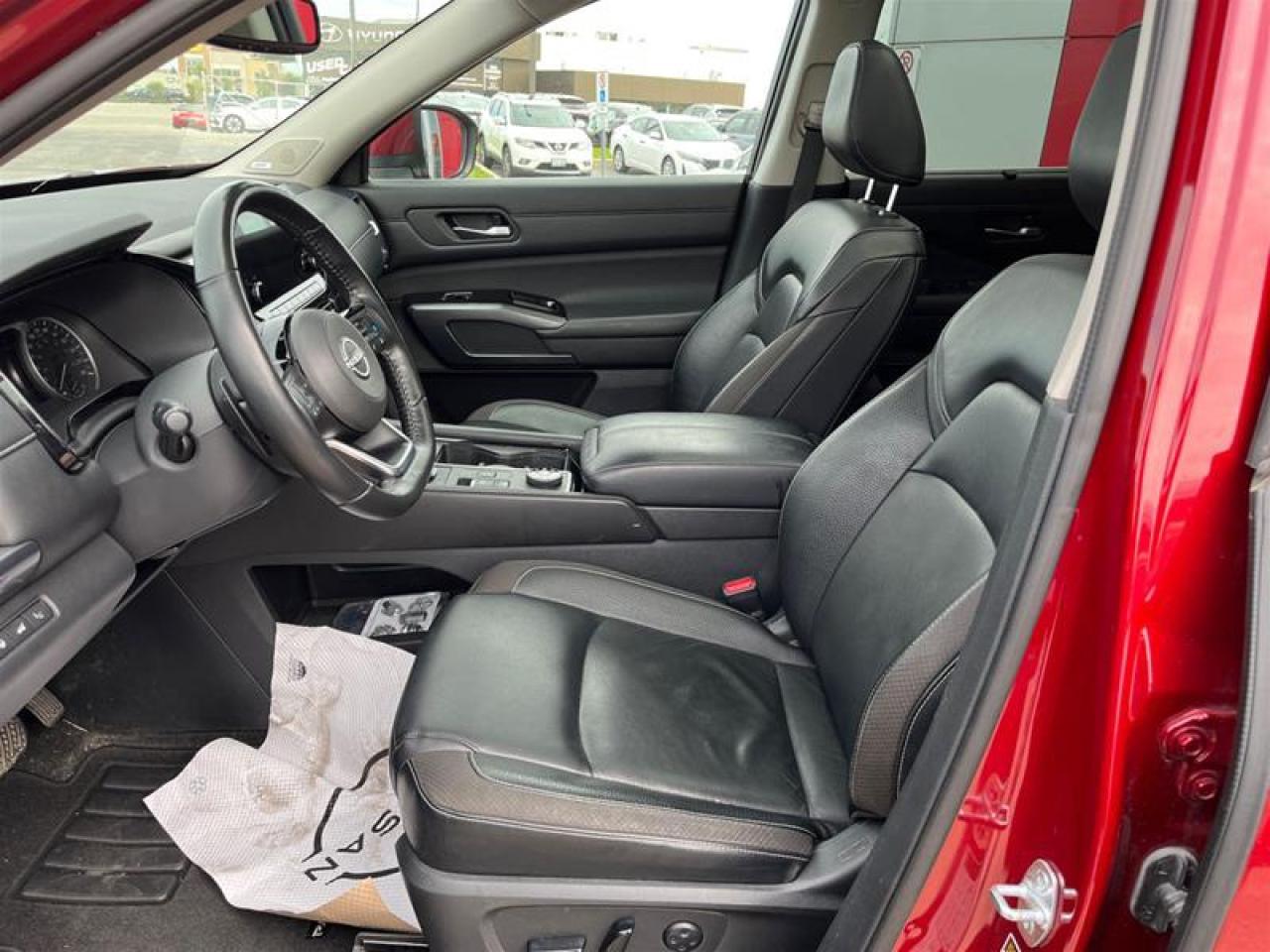 2022 Nissan Pathfinder SL V6 4x4 at Photo