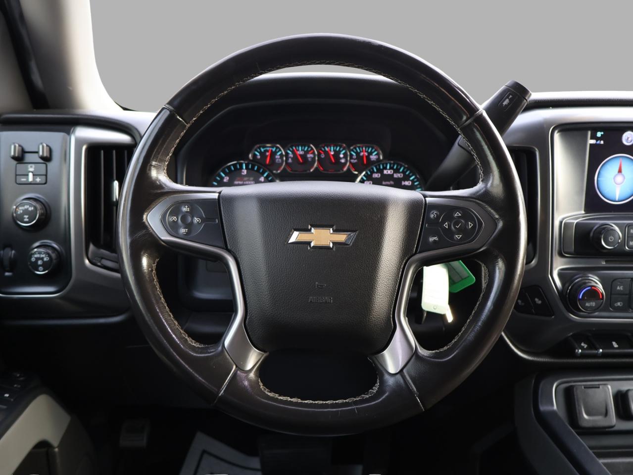 2018 Chevrolet Silverado 1500 V8 LT-Z71 CREW 4WD CERTIFIED CAMERA BLUETOOTH HEATED SEATS CRUISE ALLOYS RUNNING BOARDS - Photo #9