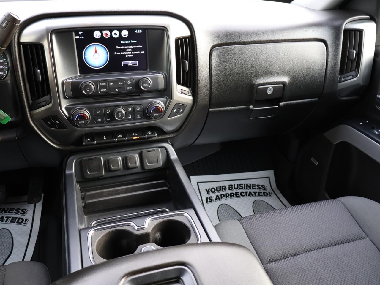 2018 Chevrolet Silverado 1500 V8 LT-Z71 CREW 4WD CERTIFIED CAMERA BLUETOOTH HEATED SEATS CRUISE ALLOYS RUNNING BOARDS Photo