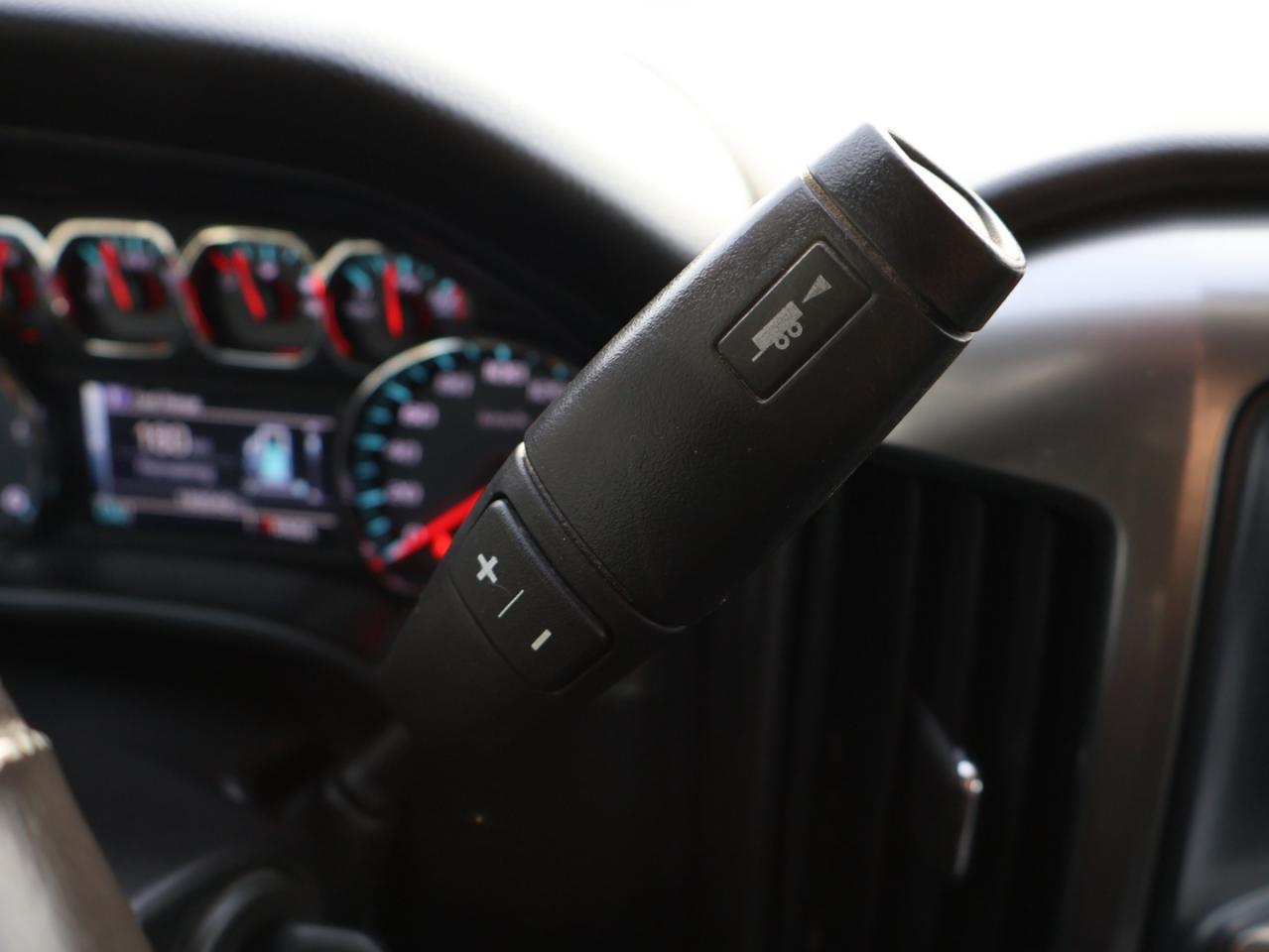 2018 Chevrolet Silverado 1500 V8 LT-Z71 CREW 4WD CERTIFIED CAMERA BLUETOOTH HEATED SEATS CRUISE ALLOYS RUNNING BOARDS Photo