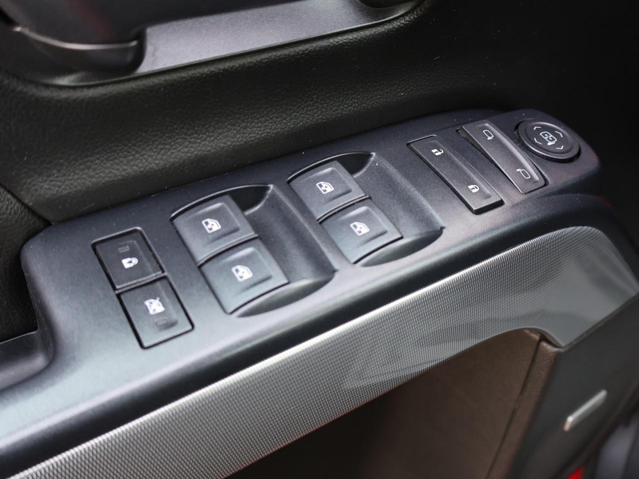 2018 Chevrolet Silverado 1500 V8 LT-Z71 CREW 4WD CERTIFIED CAMERA BLUETOOTH HEATED SEATS CRUISE ALLOYS RUNNING BOARDS - Photo #27