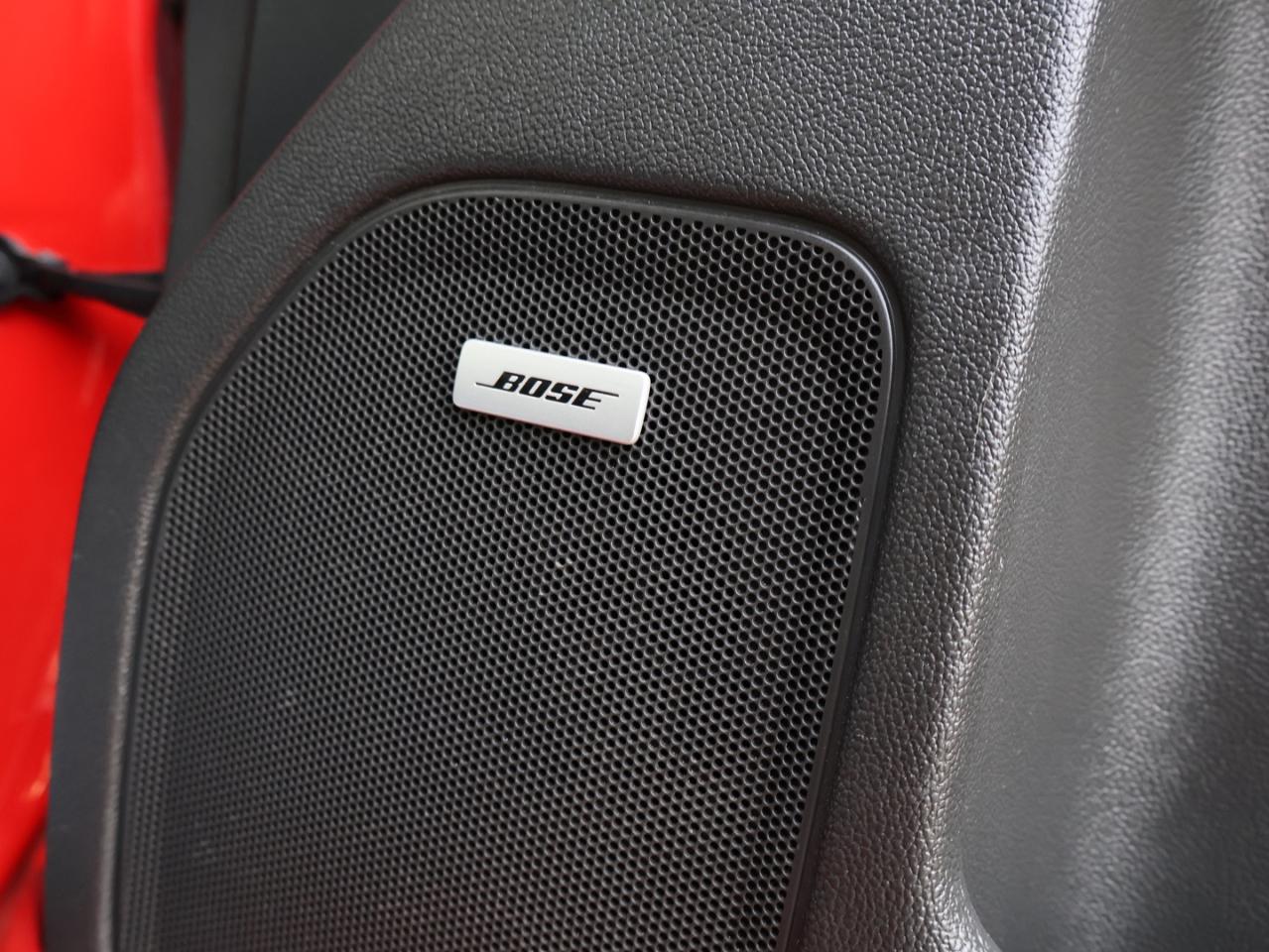 2018 Chevrolet Silverado 1500 V8 LT-Z71 CREW 4WD CERTIFIED CAMERA BLUETOOTH HEATED SEATS CRUISE ALLOYS RUNNING BOARDS Photo