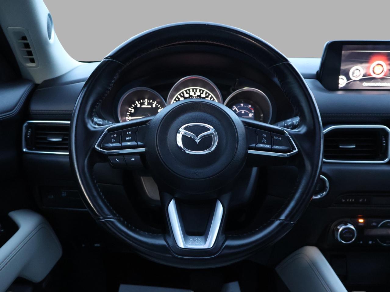 2018 Mazda CX-5 GT AWD CERTIFIED *1 OWNER* CAMERA NAV BLUETOOTH LEATHER HEATED SEATS SUNROOF CRUISE ALLOYS - Photo #9