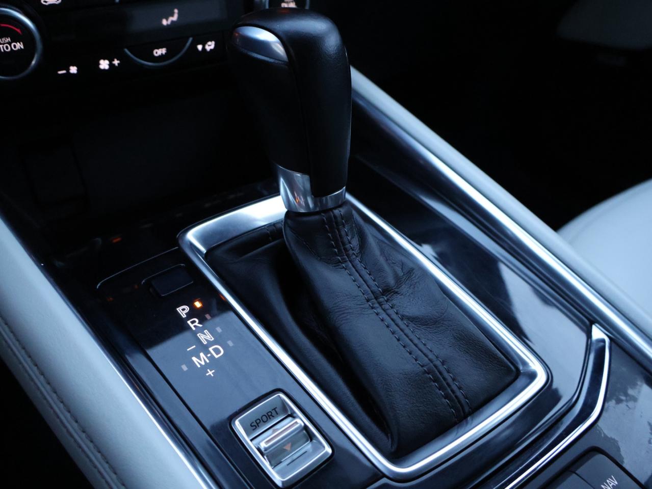 2018 Mazda CX-5 GT AWD CERTIFIED *1 OWNER* CAMERA NAV BLUETOOTH LEATHER HEATED SEATS SUNROOF CRUISE ALLOYS - Photo #20