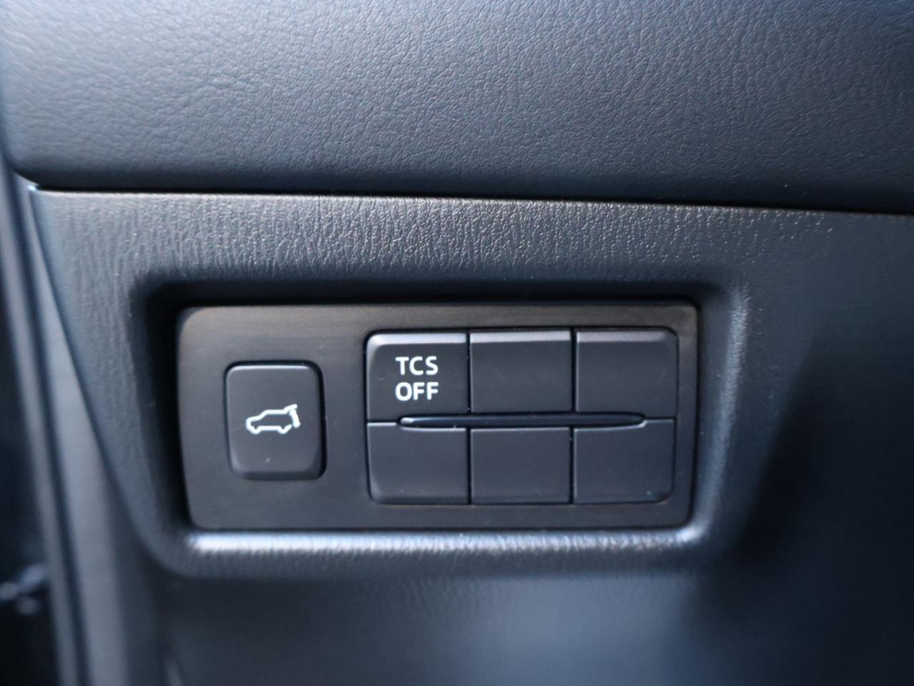 2018 Mazda CX-5 GT AWD CERTIFIED *1 OWNER* CAMERA NAV BLUETOOTH LEATHER HEATED SEATS SUNROOF CRUISE ALLOYS - Photo #31