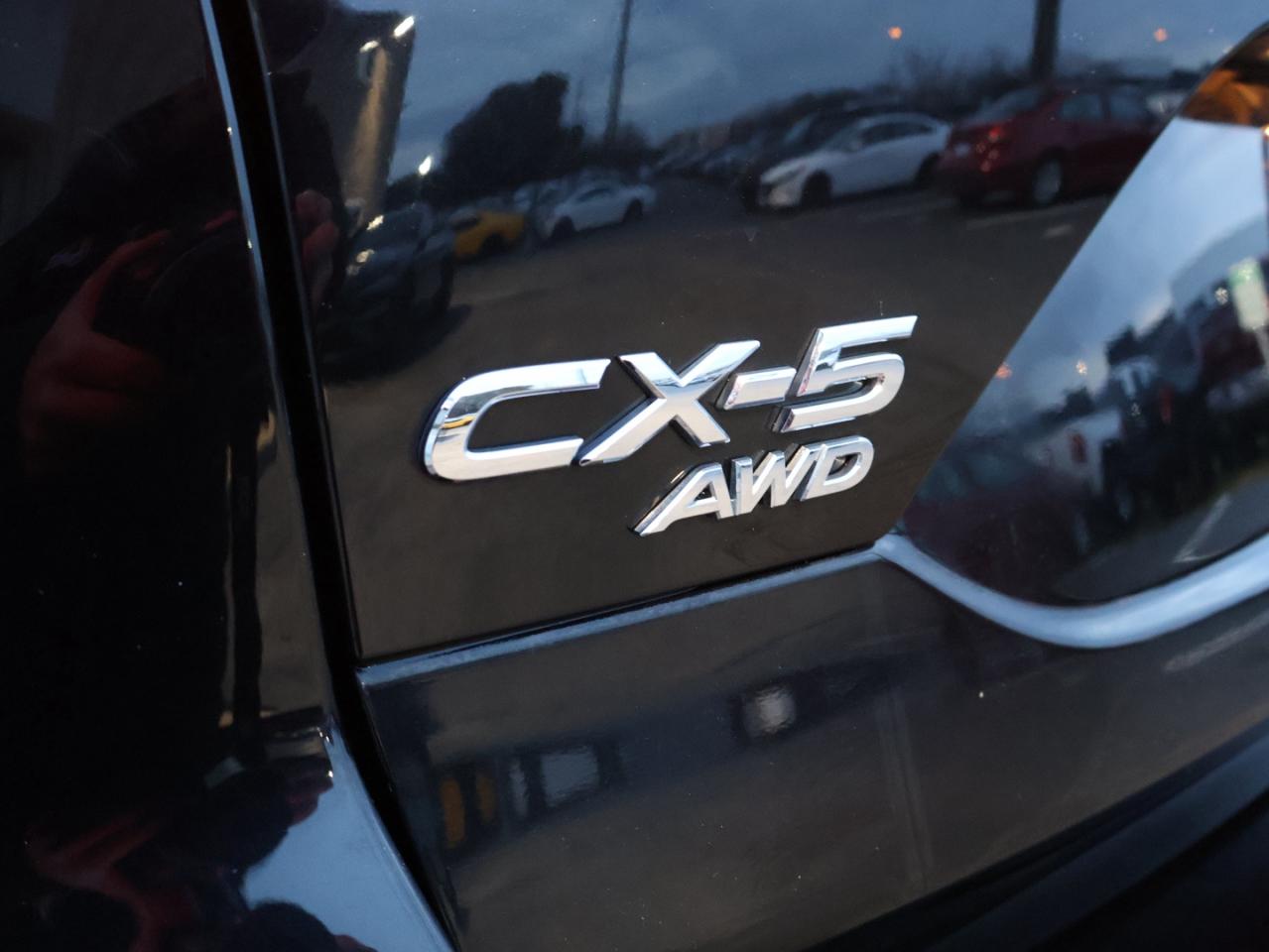 2018 Mazda CX-5 GT AWD CERTIFIED *1 OWNER* CAMERA NAV BLUETOOTH LEATHER HEATED SEATS SUNROOF CRUISE ALLOYS Photo