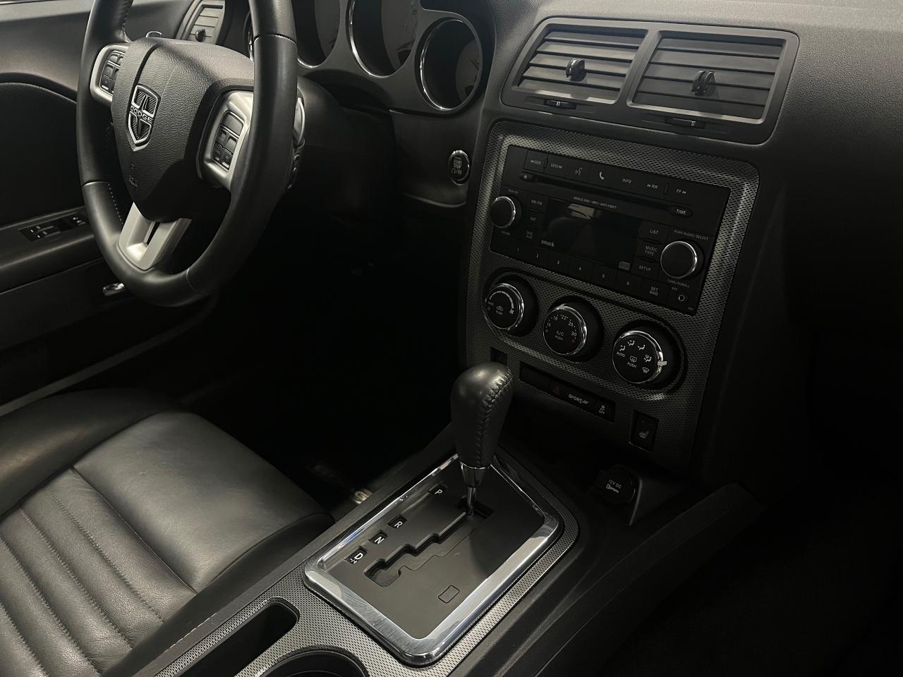 2013 Dodge Challenger R/T Classic - Photo #7