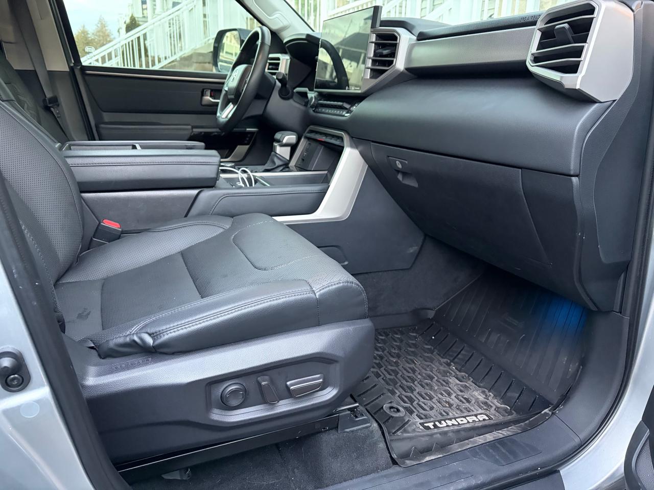 2024 Toyota Tundra Limited TRD Photo