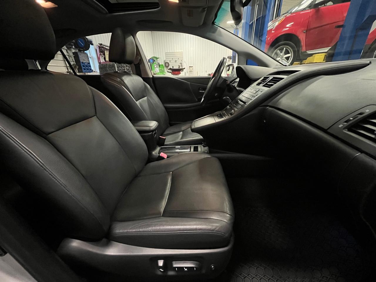 2010 Lexus HS 250H Premium - Photo #6