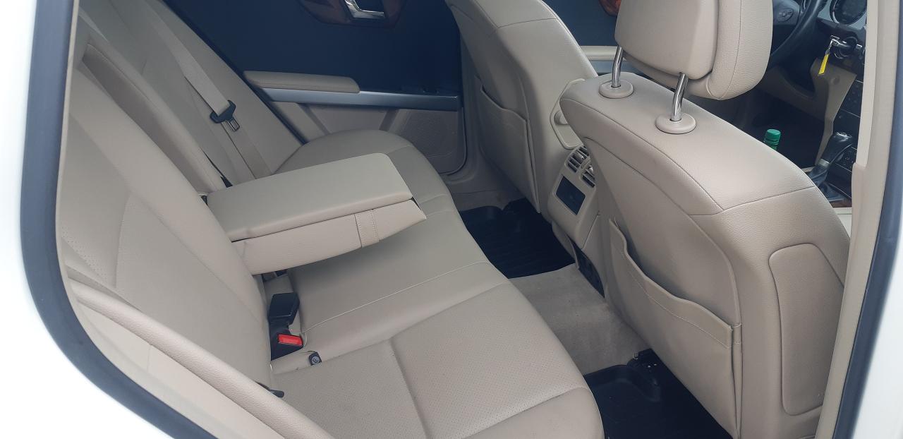 2010 Mercedes-Benz GLK-Class 4MATIC 4dr GLK 350 - Photo #9