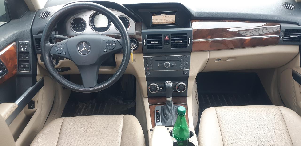 2010 Mercedes-Benz GLK-Class 4MATIC 4dr GLK 350 - Photo #11