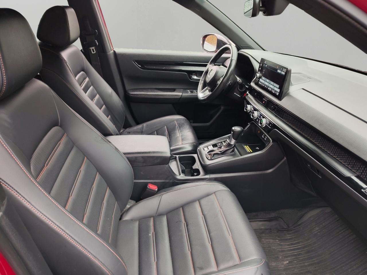 2024 Honda CR-V Touring Photo4