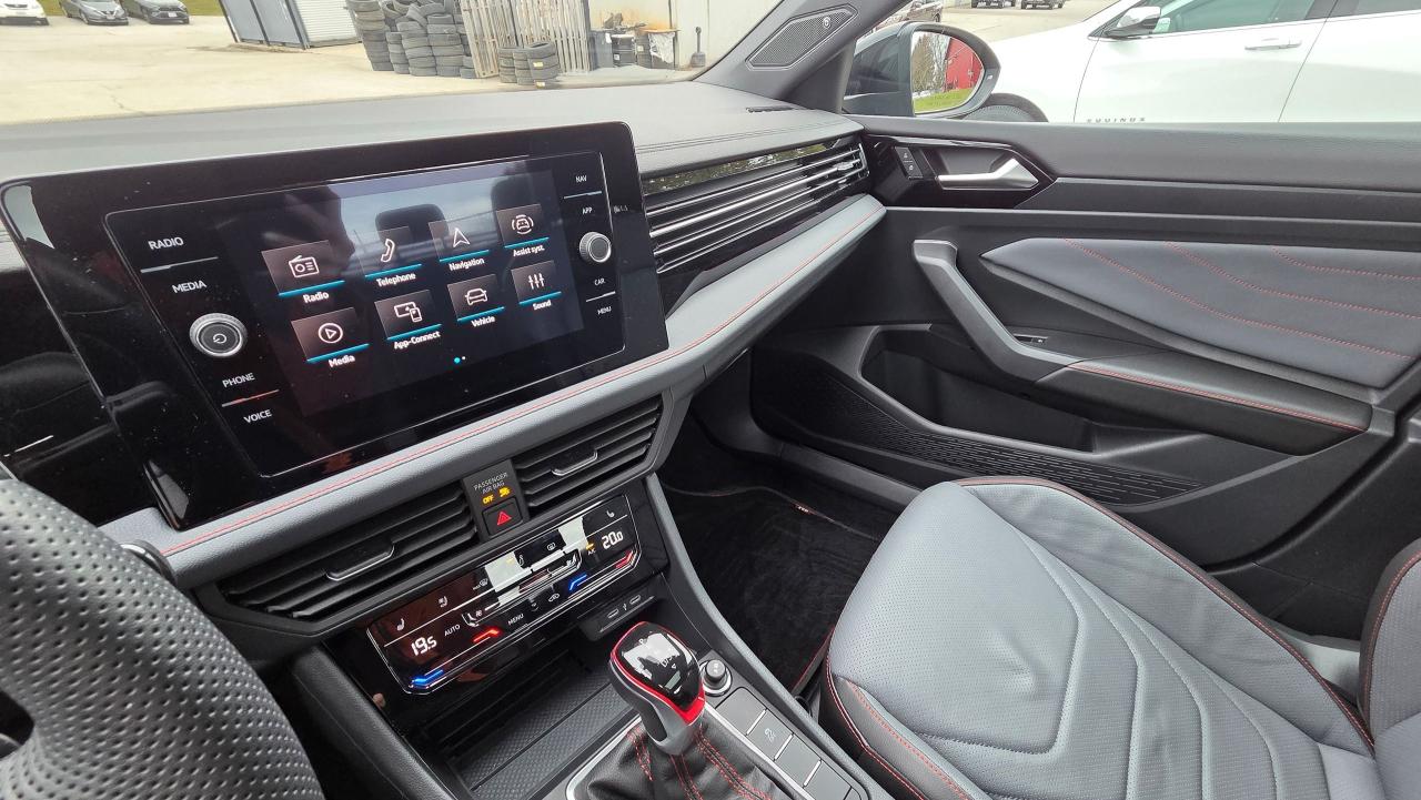 2025 Volkswagen Jetta GLI Autobahn - Photo #11