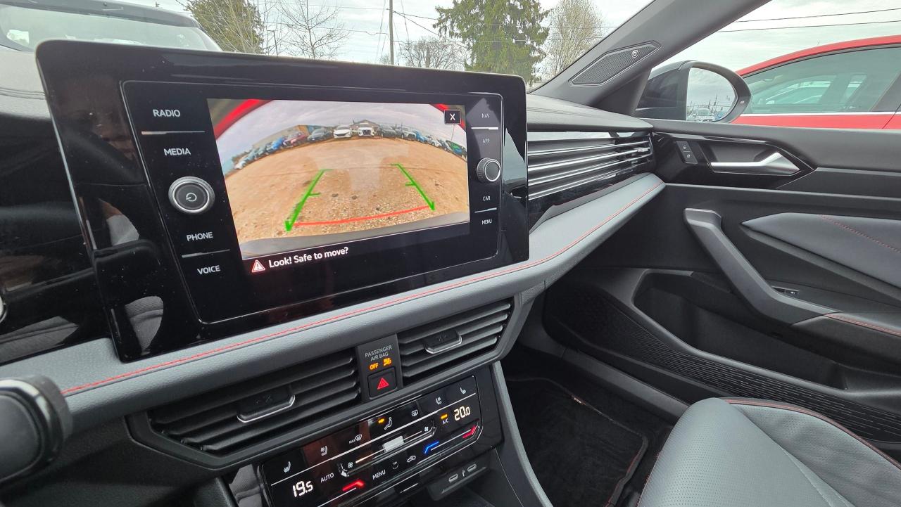 2025 Volkswagen Jetta GLI Autobahn - Photo #12