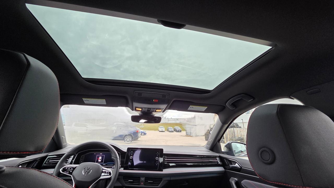 2025 Volkswagen Jetta GLI Autobahn - Photo #18