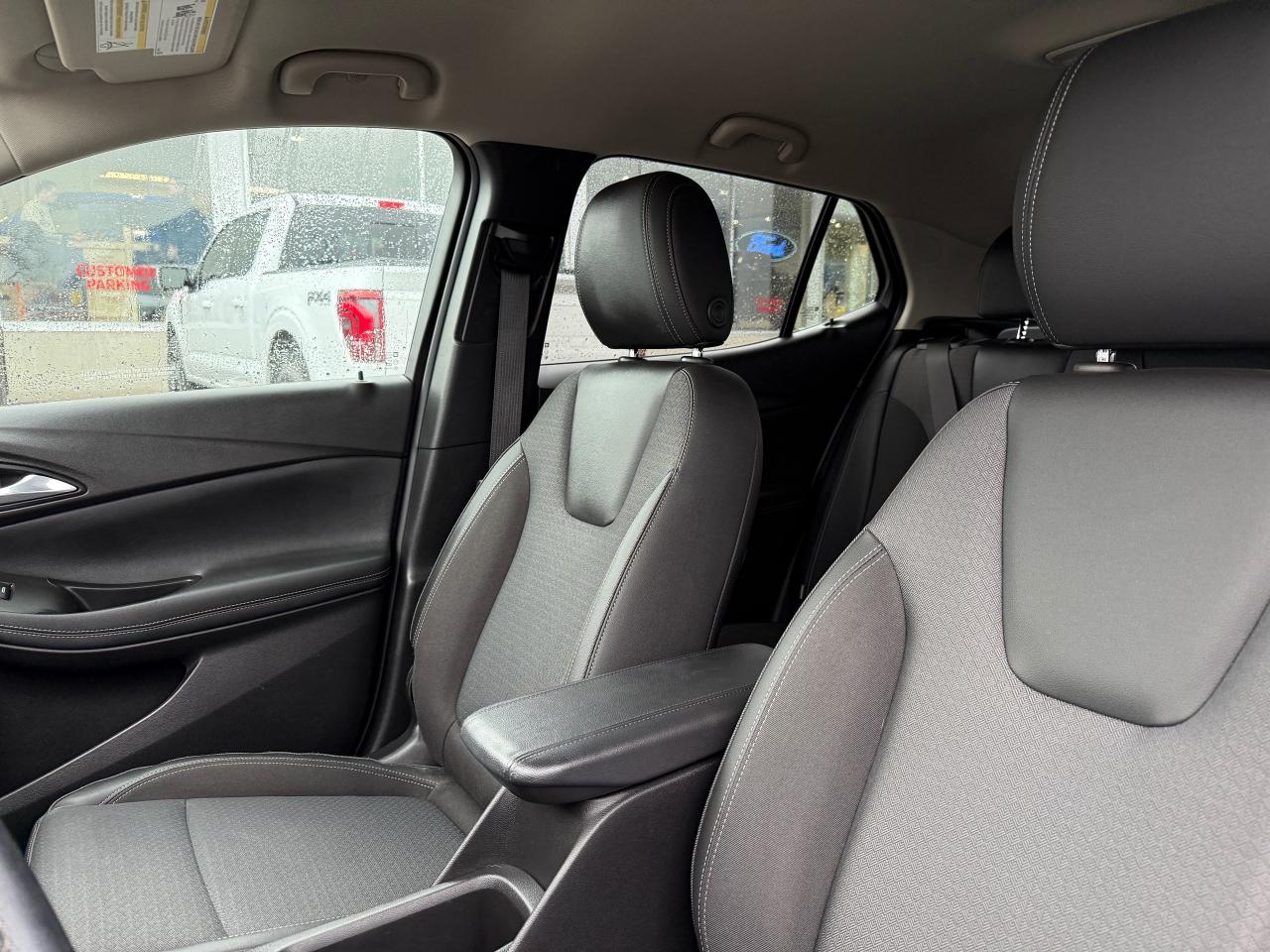 2021 Buick Encore GX Preferred Photo5