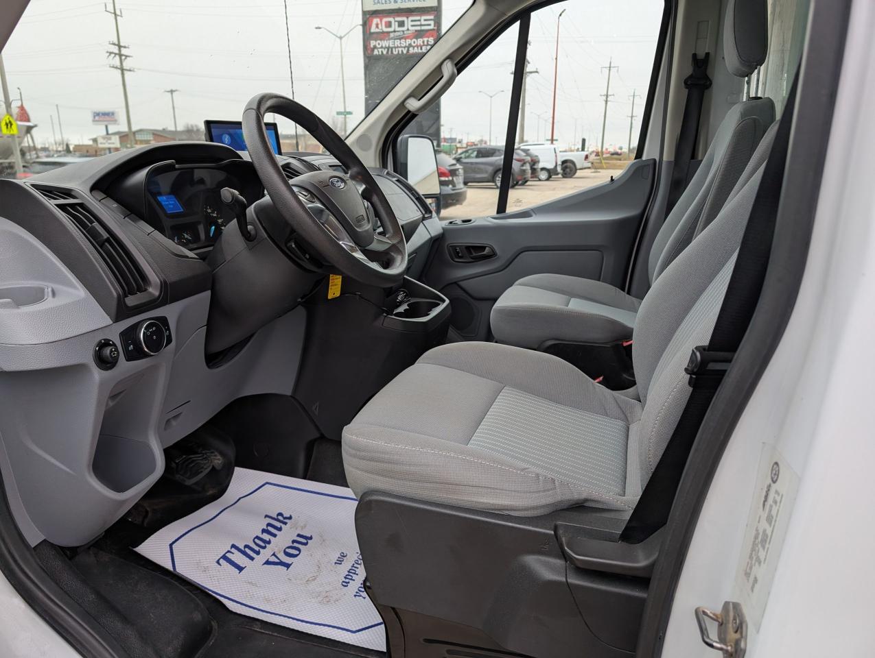 2016 Ford Transit T-350 HD BOX VAN | NO ACCIDENTS | MANITOBA VEHICLE - Photo #10