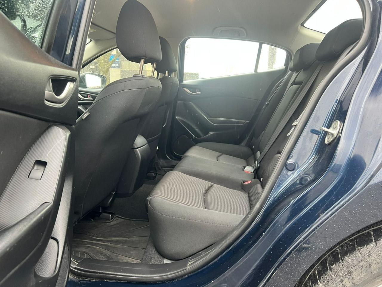 2014 Mazda MAZDA3 GS-SKY - Photo #16