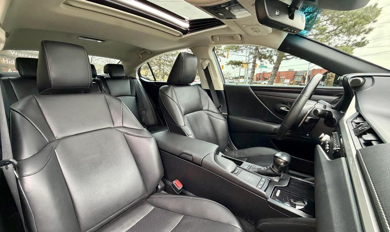 2021 Lexus ES ES 250 Photo