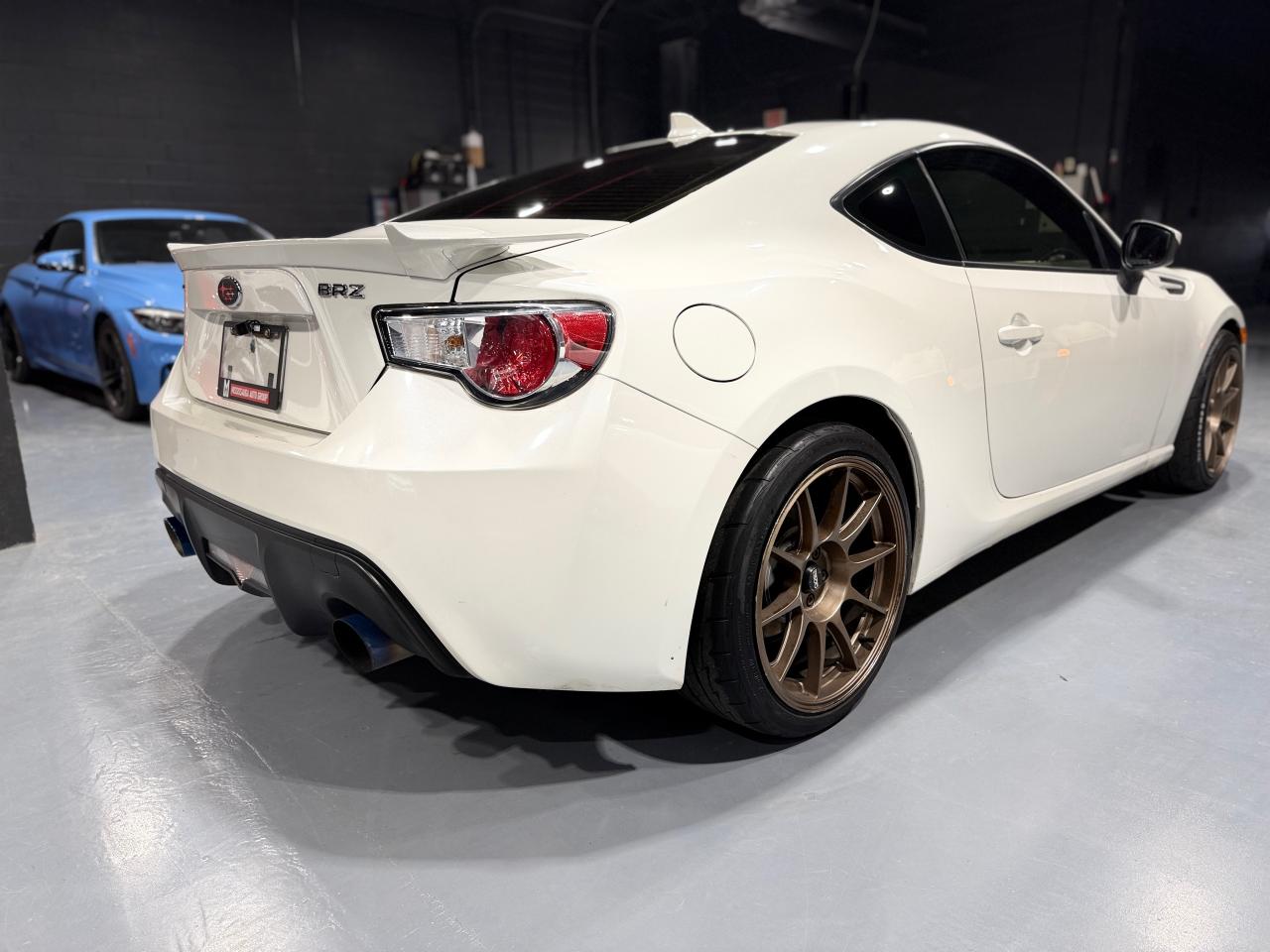 2015 Subaru BRZ 2dr Cpe Auto Sport-tech Photo4