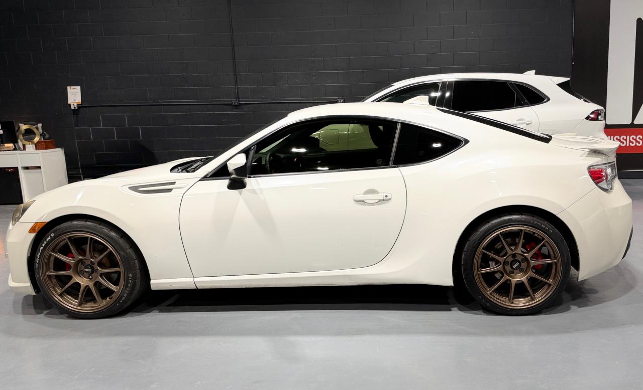 2015 Subaru BRZ 2dr Cpe Auto Sport-tech - Photo #9