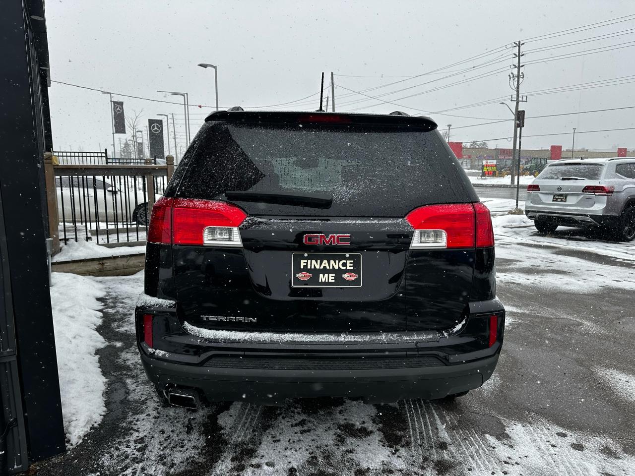 2017 GMC Terrain FWD 4DR SLE W/SLE-2 Photo4