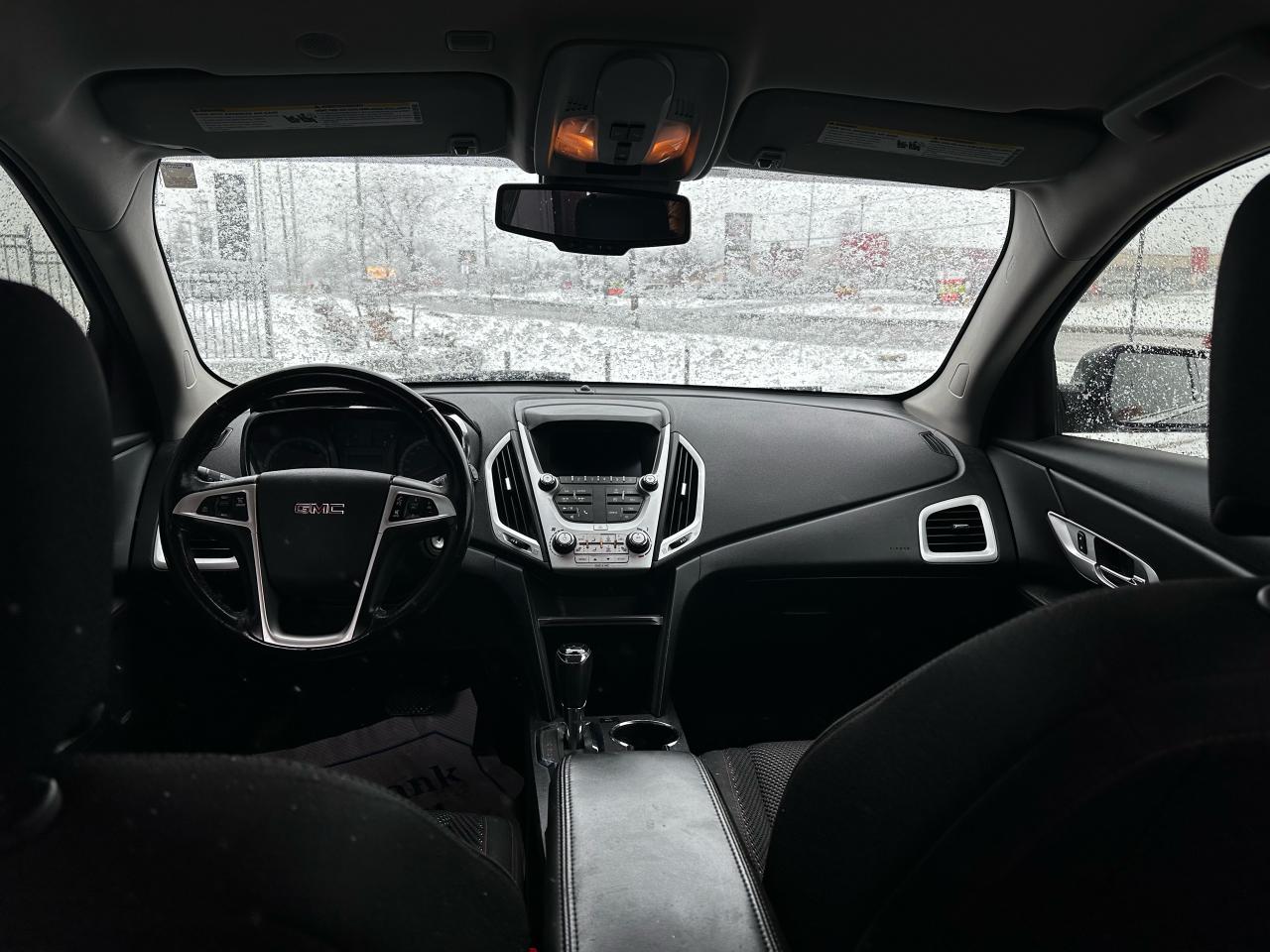 2017 GMC Terrain FWD 4DR SLE W/SLE-2 Photo