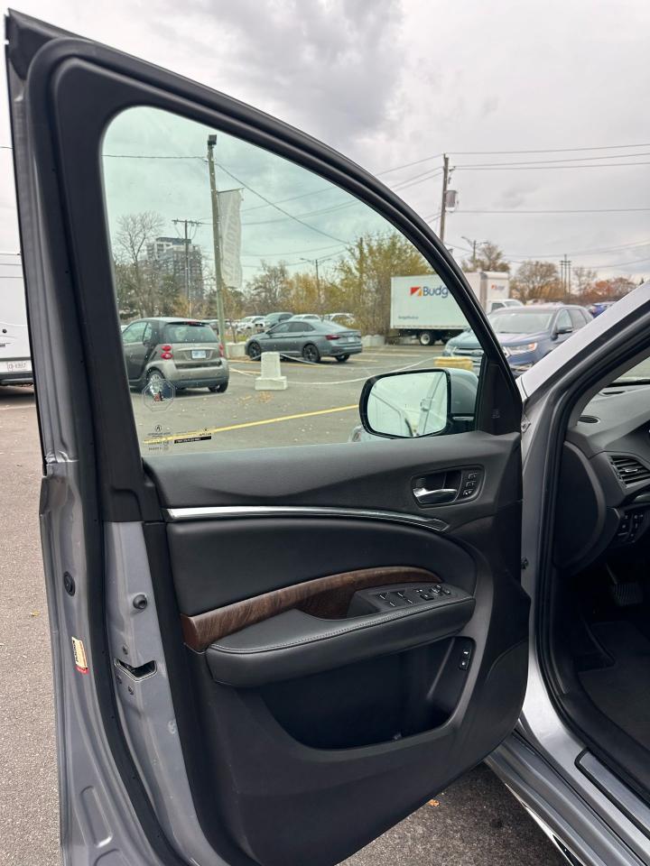 2017 Acura MDX Elite 6 Passenger Pkg - Photo #17