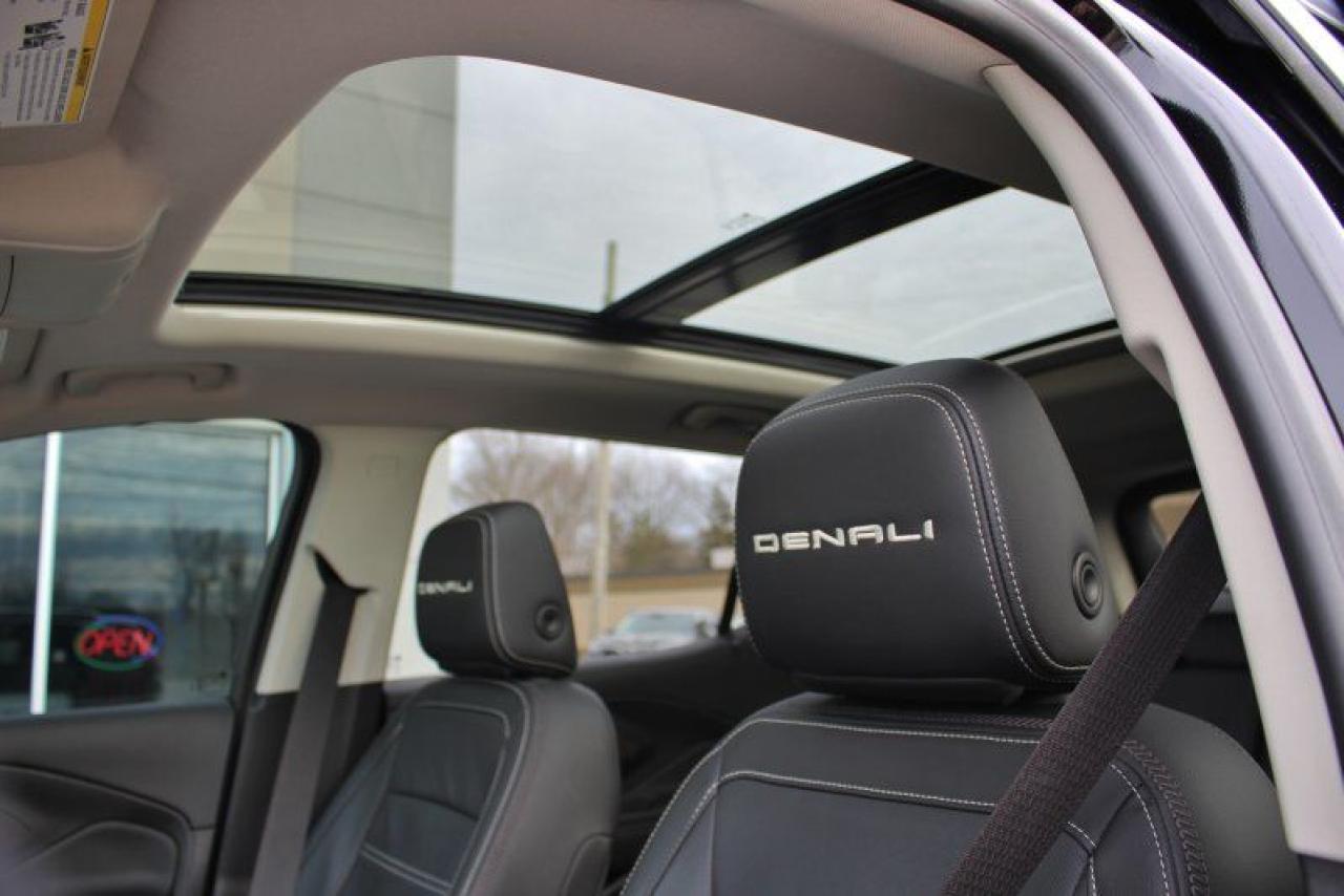 2024 GMC Terrain Denali*Low Ks*AWD*Heated Leather*Moon Roof*CarPlay Photo