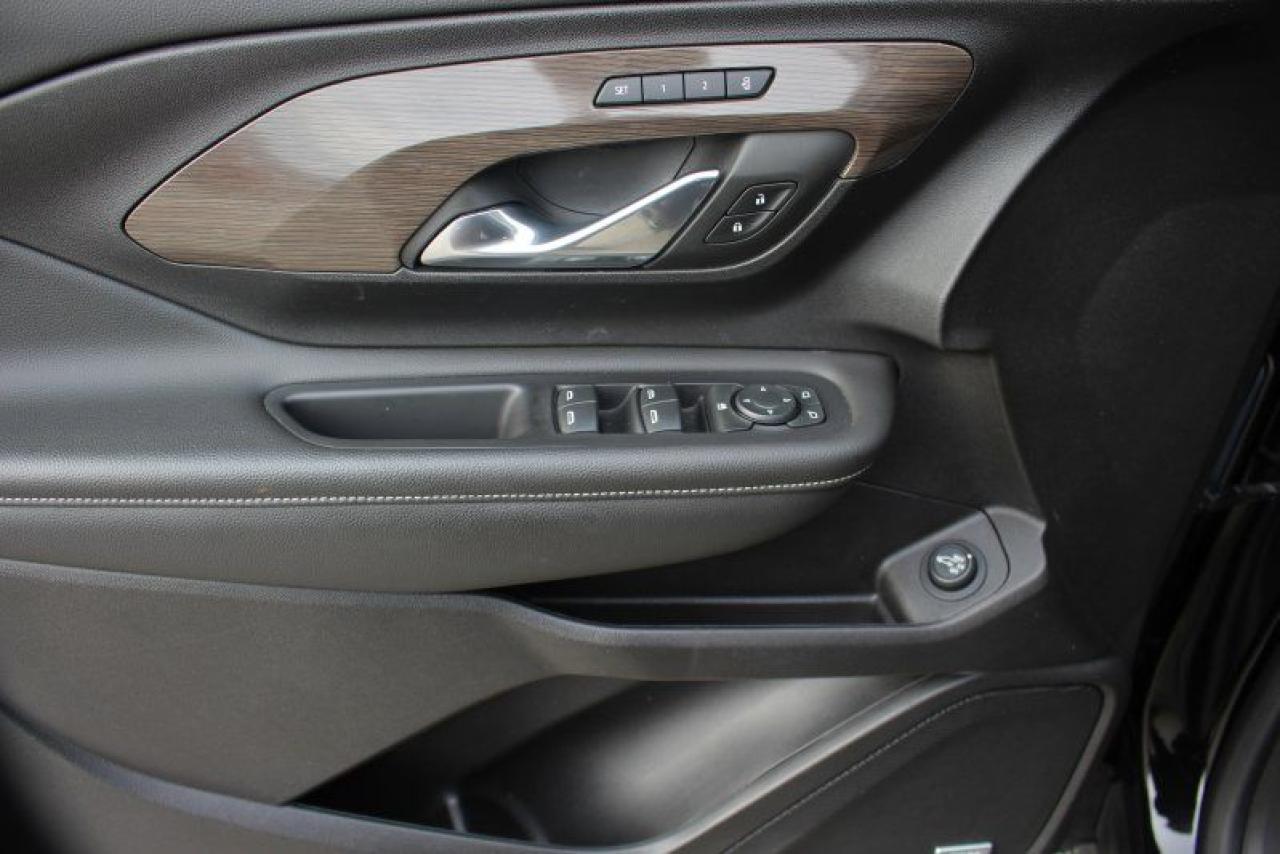 2024 GMC Terrain Denali*Low Ks*AWD*Heated Leather*Moon Roof*CarPlay - Photo #15