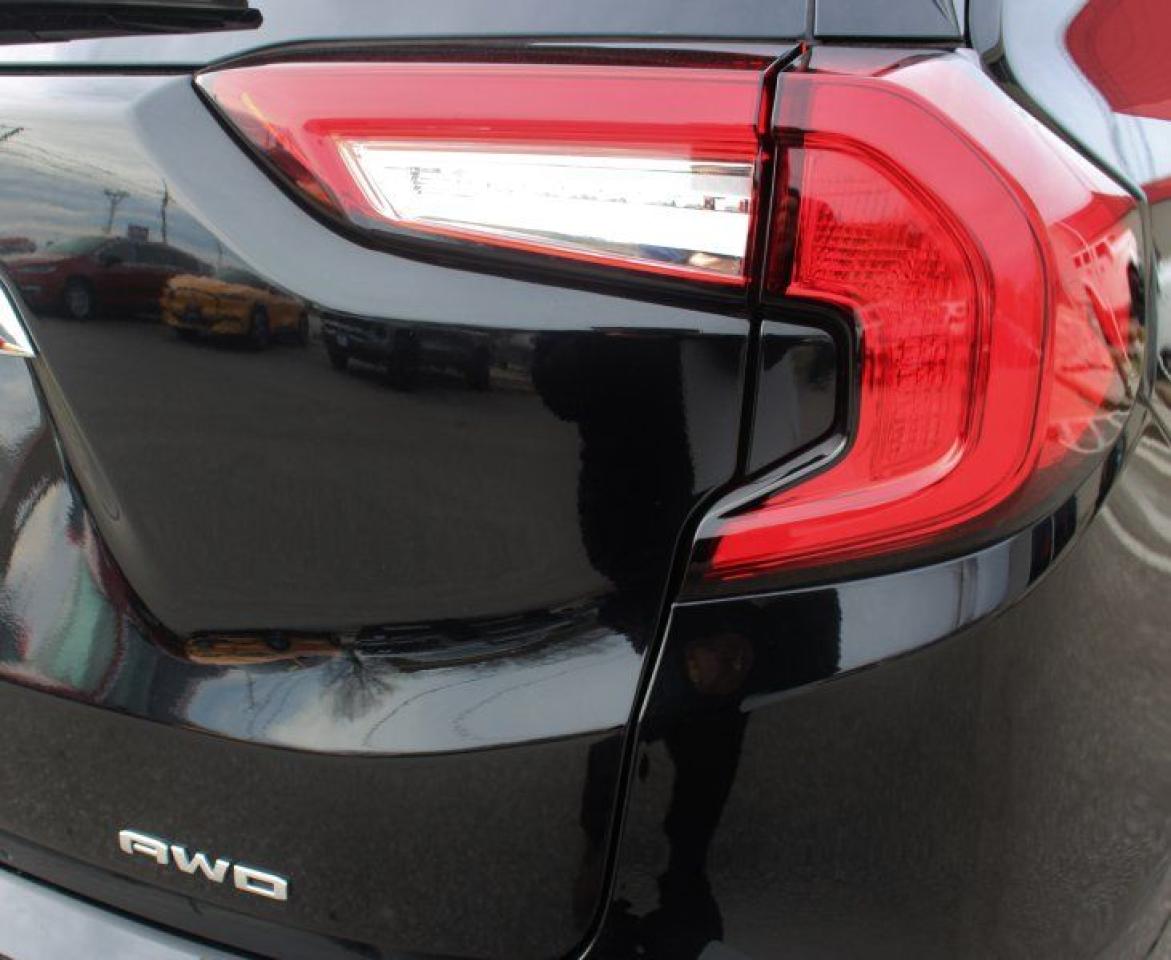 2024 GMC Terrain Denali*Low Ks*AWD*Heated Leather*Moon Roof*CarPlay Photo