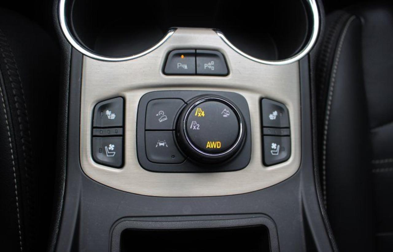 2024 GMC Terrain Denali*Low Ks*AWD*Heated Leather*Moon Roof*CarPlay - Photo #22