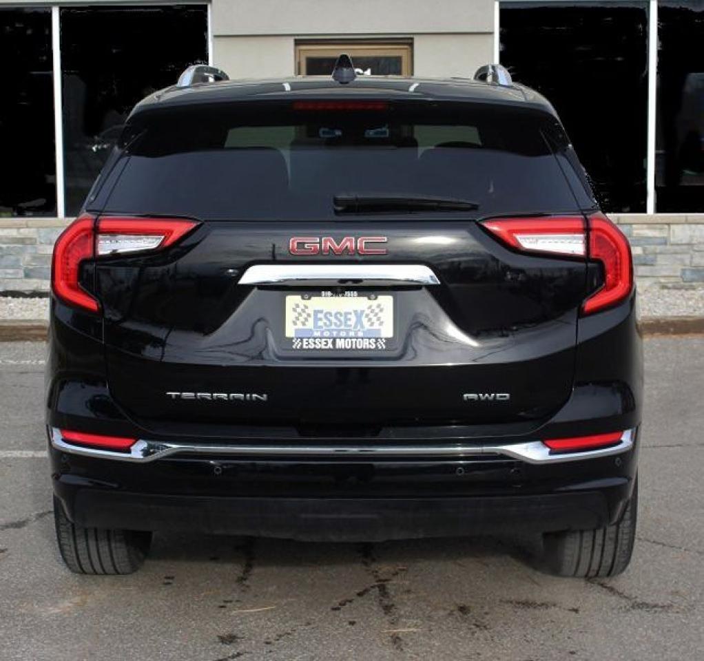 2024 GMC Terrain Denali*Low Ks*AWD*Heated Leather*Moon Roof*CarPlay Photo