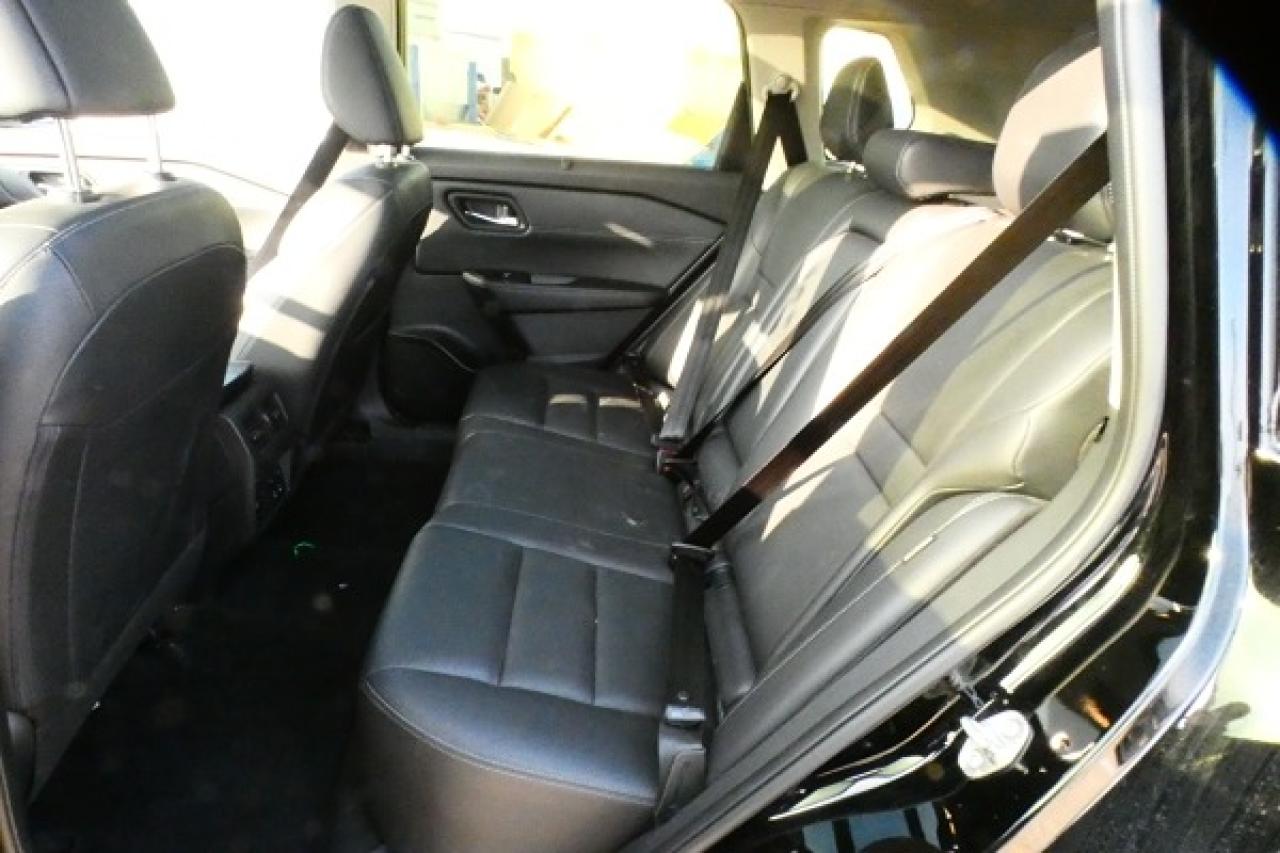 2024 Nissan Rogue SL AWD w/Htd Leather, pano S/R, NAV, BUC - Photo #10