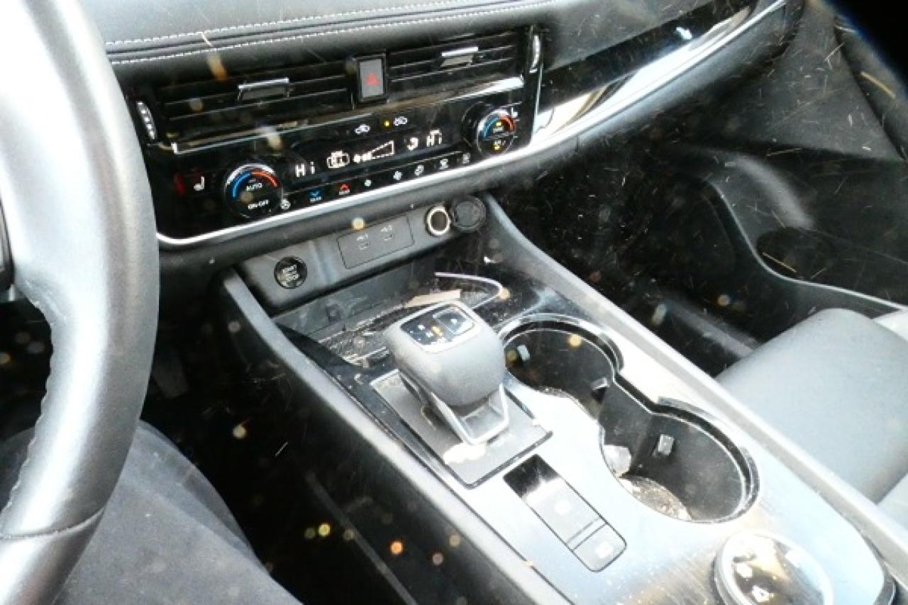 2024 Nissan Rogue SL AWD w/Htd Leather, pano S/R, NAV, BUC - Photo #19