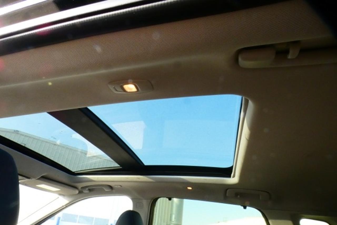 2024 Nissan Rogue SL AWD w/Htd Leather, pano S/R, NAV, BUC - Photo #17