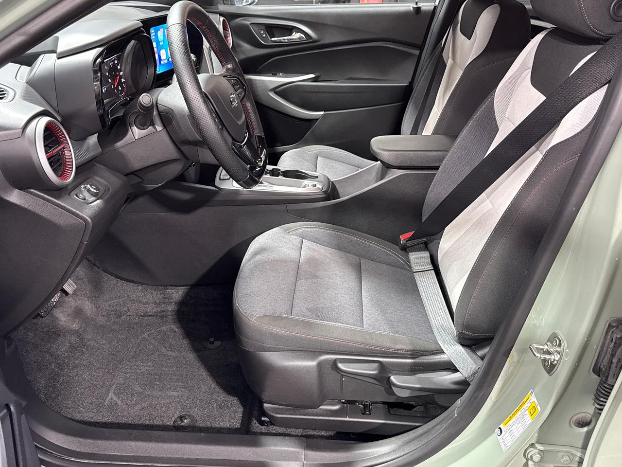 2024 Chevrolet Trax 1RS+ApplePlay+ONE OWNER+CLEAN CARFAX Photo